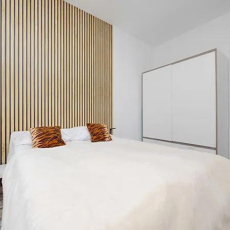 Apartment Zoliborz Stylish With Parking By Renters