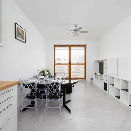 Zoliborz Stylish With Parking By Renters Apartment *