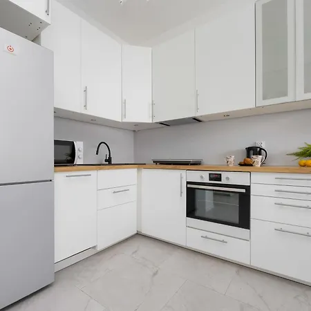Zoliborz Stylish With Parking By Renters Appartement